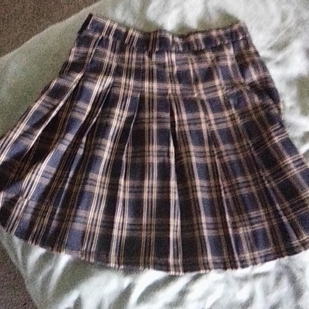 Pleated mini skirt